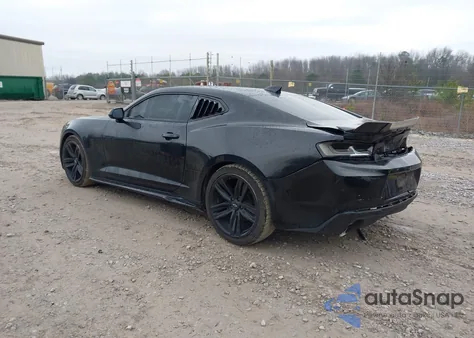 2018 Chevrolet Camaro 1Lt z USA, uszkodzony, nr VIN 1G1FB1RS9J0137642